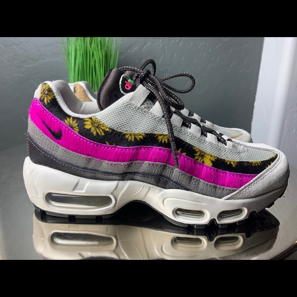 Nike Air Max 95 Premium - Picture 2 of 6